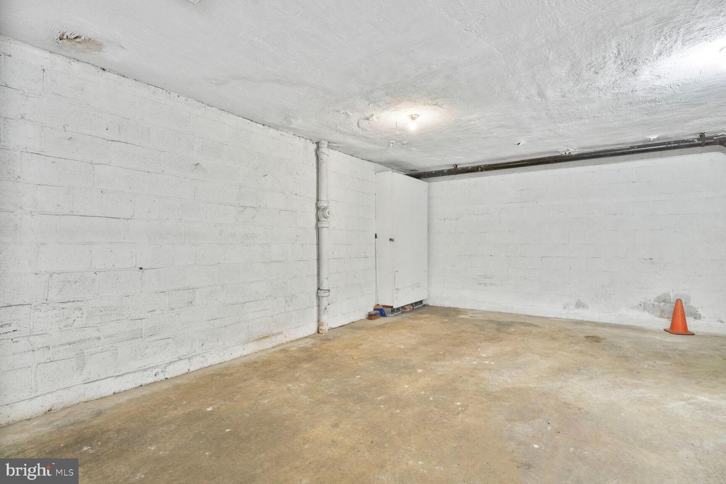 305 C ST NE #210, WASHINGTON, District Of Columbia 20002, ,1 BathroomBathrooms,Residential,For sale,305 C ST NE #210,DCDC2202718 MLS # DCDC2202718