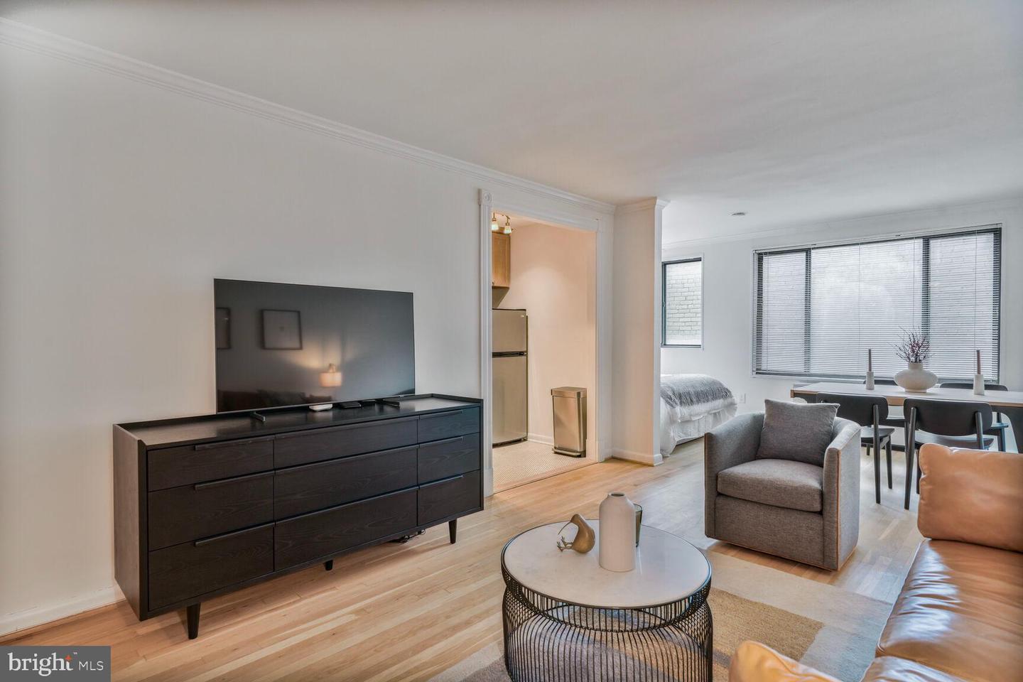 305 C ST NE #210, WASHINGTON, District Of Columbia 20002, ,1 BathroomBathrooms,Residential,For sale,305 C ST NE #210,DCDC2202718 MLS # DCDC2202718