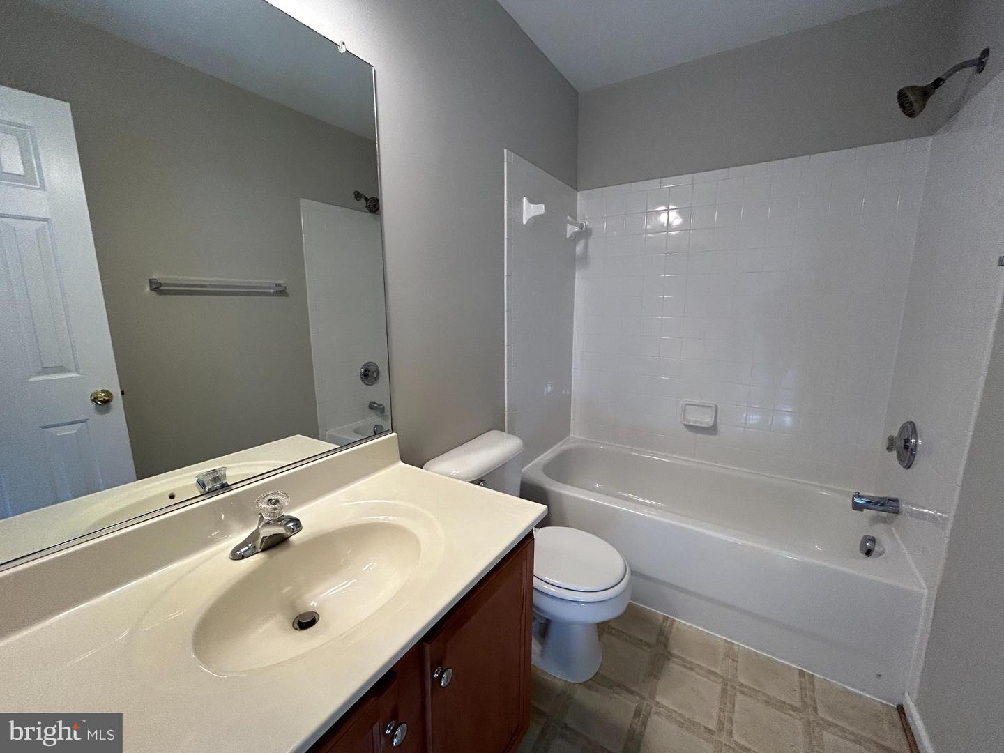4213 NORMANDY CT, FREDERICKSBURG, Virginia 22408, 3 Bedrooms Bedrooms, ,3 BathroomsBathrooms,Residential,For sale,4213 NORMANDY CT,VASP2033506 MLS # VASP2033506