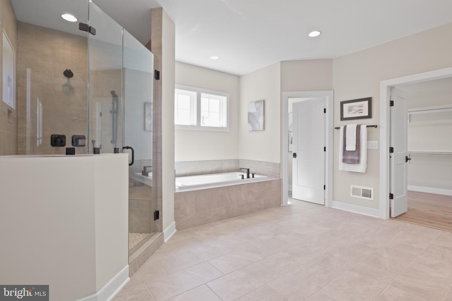 1749 BEULAH RD, VIENNA, Virginia 22182, 6 Bedrooms Bedrooms, ,5 BathroomsBathrooms,Residential,For sale,1749 BEULAH RD,VAFX2243736 MLS # VAFX2243736