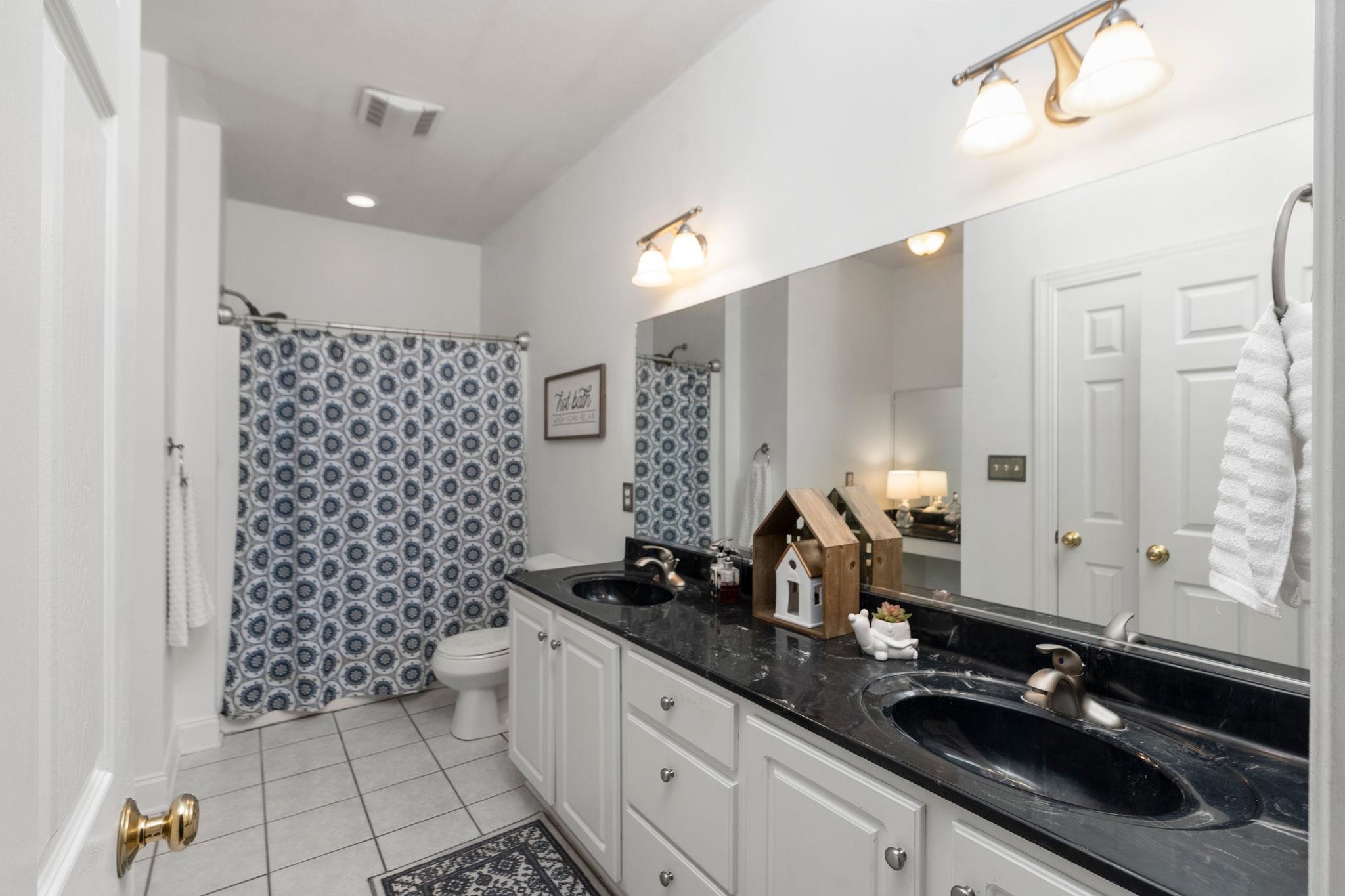 47 VILLA VIEW DR, STAUNTON, Virginia 24401, 3 Bedrooms Bedrooms, ,2 BathroomsBathrooms,Residential,47 VILLA VIEW DR,665110 MLS # 665110