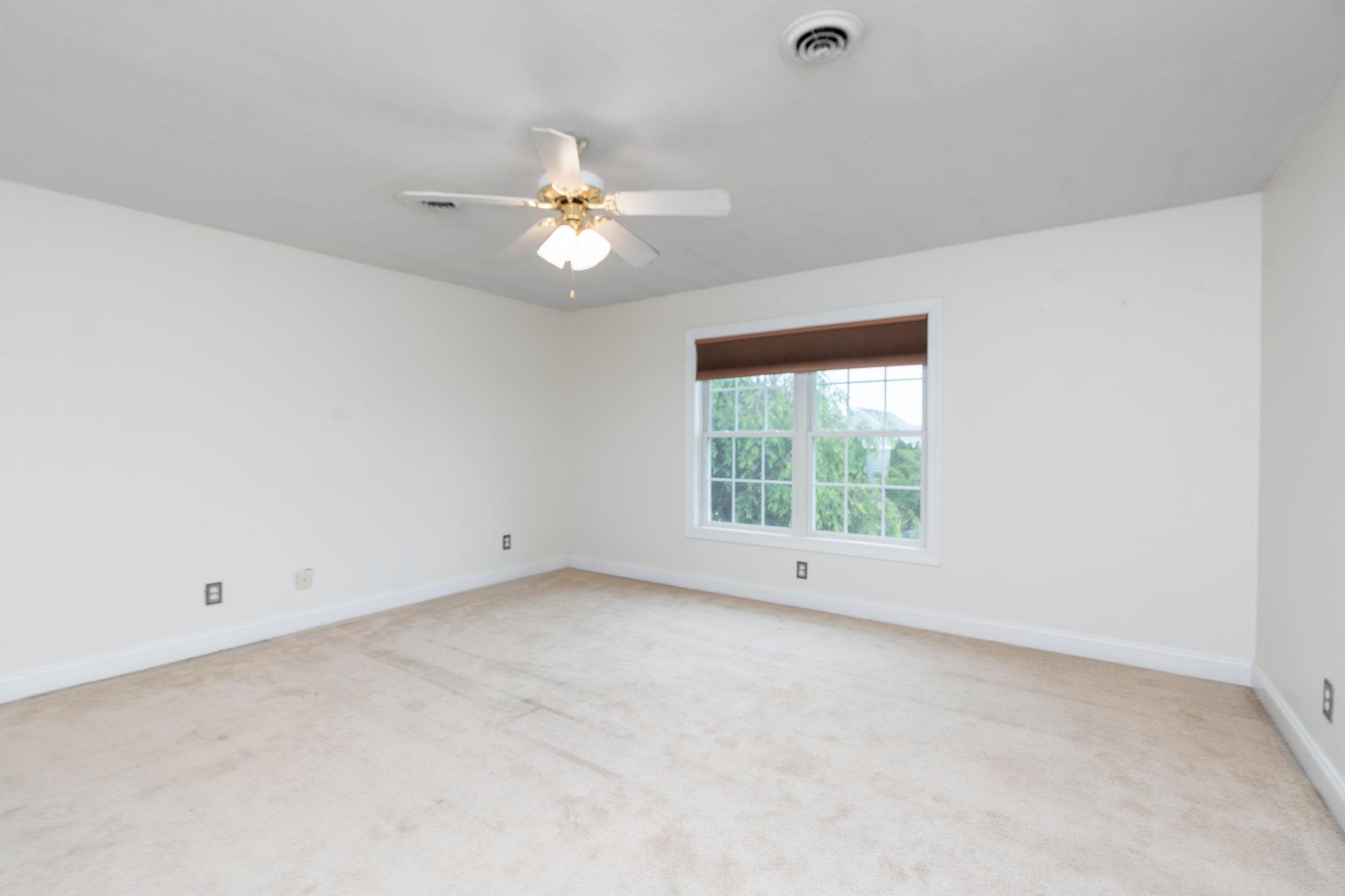 47 VILLA VIEW DR, STAUNTON, Virginia 24401, 3 Bedrooms Bedrooms, ,2 BathroomsBathrooms,Residential,47 VILLA VIEW DR,665110 MLS # 665110