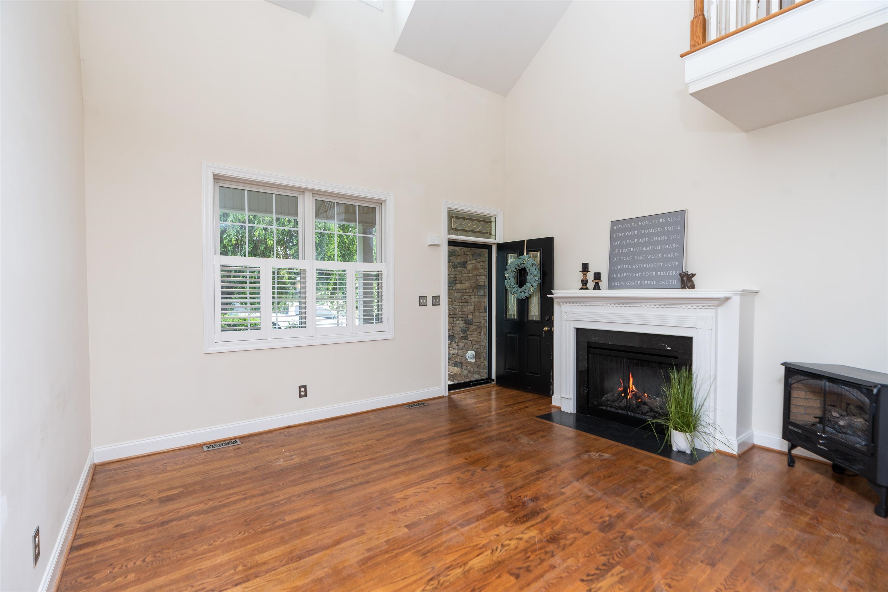 47 VILLA VIEW DR, STAUNTON, Virginia 24401, 3 Bedrooms Bedrooms, ,2 BathroomsBathrooms,Residential,47 VILLA VIEW DR,665110 MLS # 665110