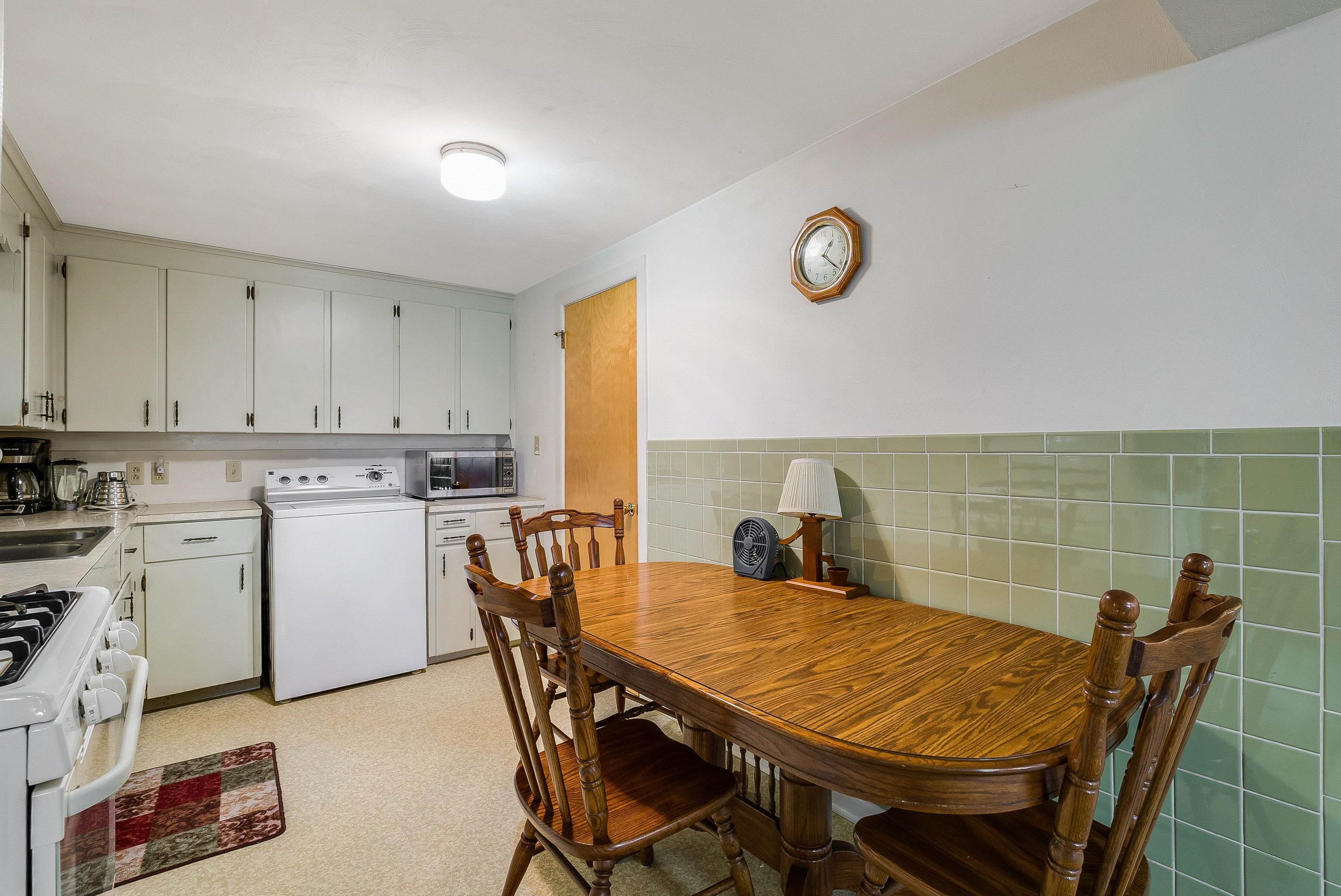 3226 OLD THIRTY THREE RD, ROCKINGHAM, Virginia 22801, 4 Bedrooms Bedrooms, ,2 BathroomsBathrooms,Residential,Kratz,3226 OLD THIRTY THREE RD,665111 MLS # 665111