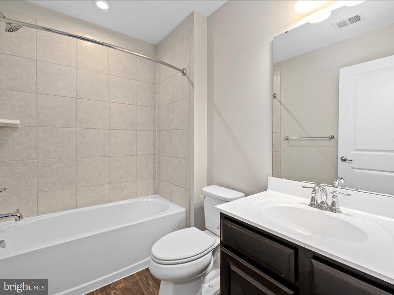 107 LOOKOUT WAY, FREDERICKSBURG, Virginia 22405, 4 Bedrooms Bedrooms, ,3 BathroomsBathrooms,Residential,For sale,107 LOOKOUT WAY,VAST2039276 MLS # VAST2039276