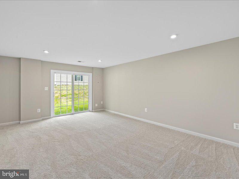 107 LOOKOUT WAY, FREDERICKSBURG, Virginia 22405, 4 Bedrooms Bedrooms, ,3 BathroomsBathrooms,Residential,For sale,107 LOOKOUT WAY,VAST2039276 MLS # VAST2039276