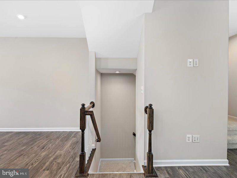 107 LOOKOUT WAY, FREDERICKSBURG, Virginia 22405, 4 Bedrooms Bedrooms, ,3 BathroomsBathrooms,Residential,For sale,107 LOOKOUT WAY,VAST2039276 MLS # VAST2039276