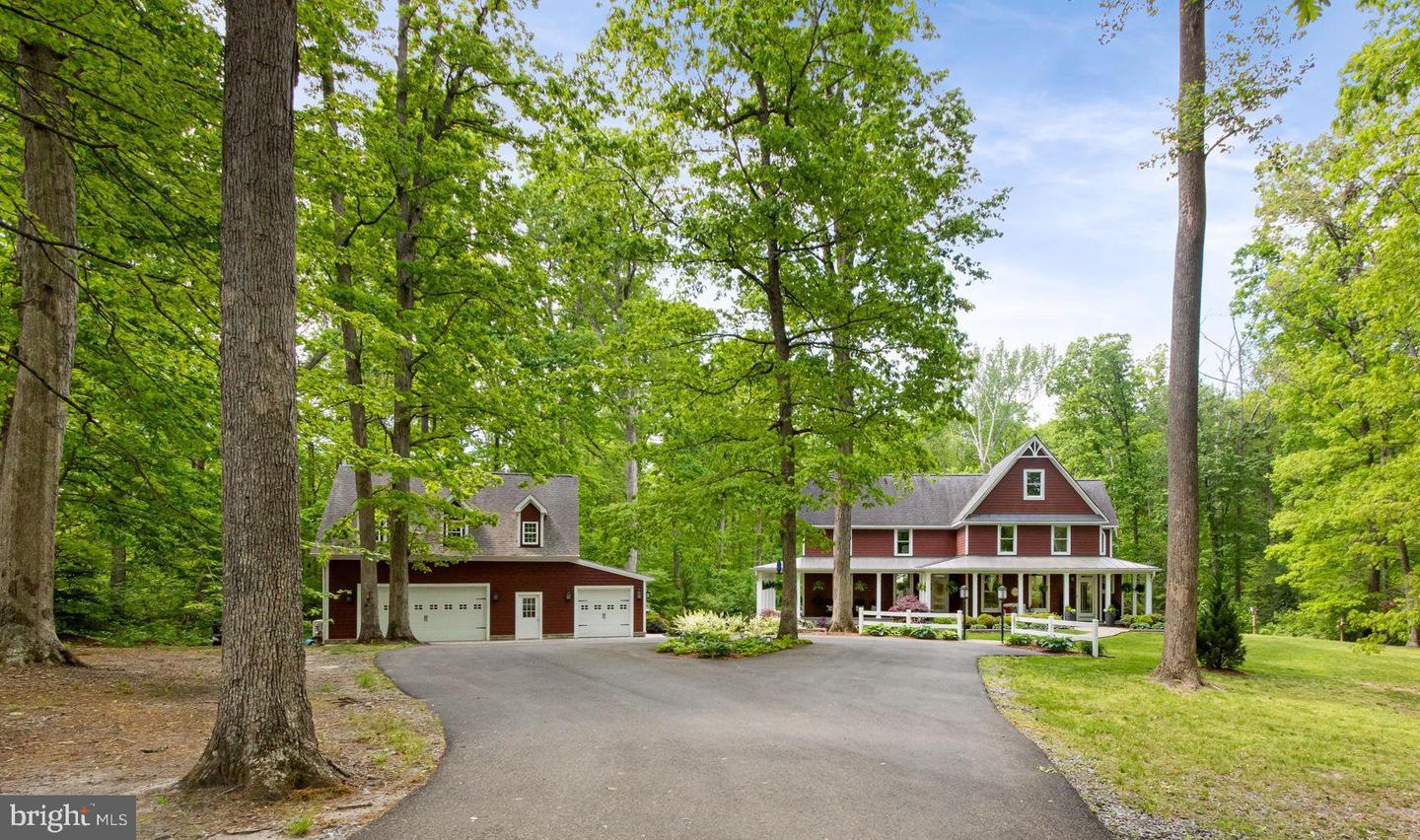 10108 ROCKINGHORSE LN, SPOTSYLVANIA, Virginia 22553, 4 Bedrooms Bedrooms, ,4 BathroomsBathrooms,Residential,For sale,10108 ROCKINGHORSE LN,VASP2033520 MLS # VASP2033520