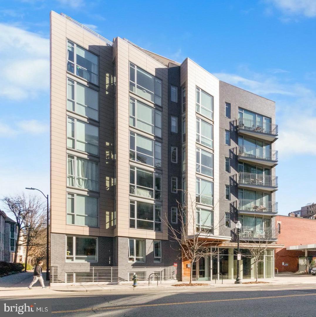 1311 13TH ST NW #T05, WASHINGTON, District Of Columbia 20005, ,1 BathroomBathrooms,Residential,For sale,1311 13TH ST NW #T05,DCDC2202976 MLS # DCDC2202976