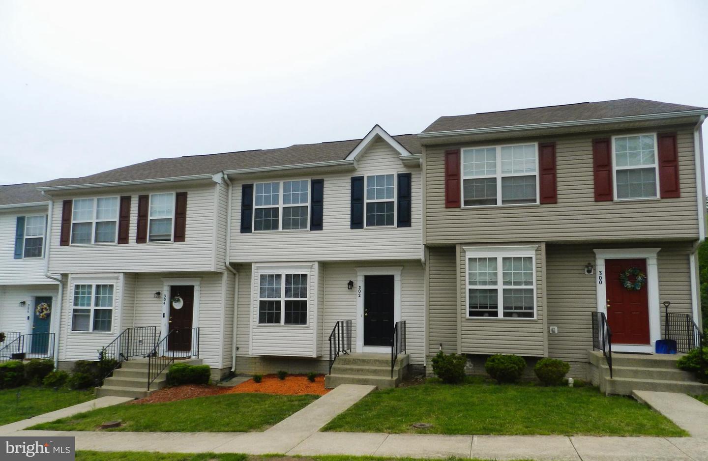 302 MERRILL CT, STAFFORD, Virginia 22554, 3 Bedrooms Bedrooms, ,2 BathroomsBathrooms,Residential,For sale,302 MERRILL CT,VAST2039292 MLS # VAST2039292
