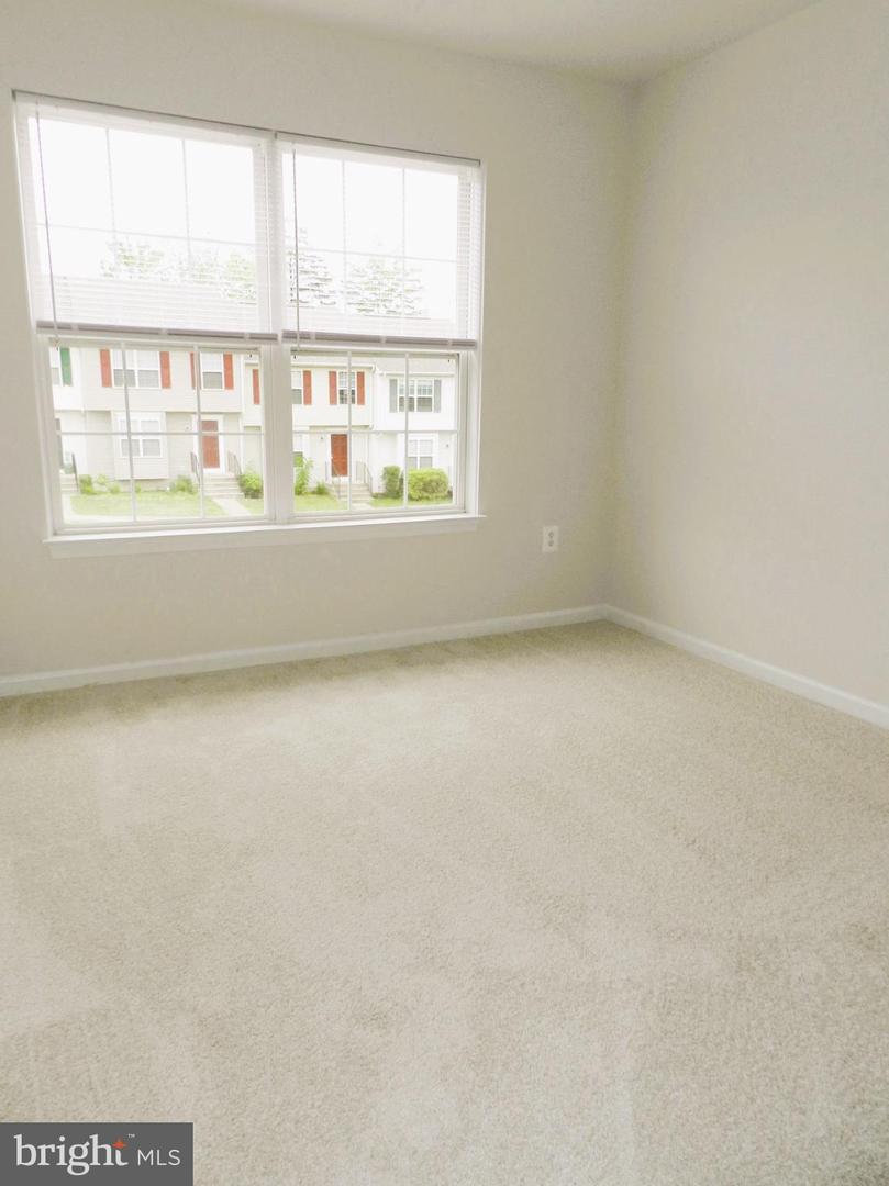 302 MERRILL CT, STAFFORD, Virginia 22554, 3 Bedrooms Bedrooms, ,2 BathroomsBathrooms,Residential,For sale,302 MERRILL CT,VAST2039292 MLS # VAST2039292