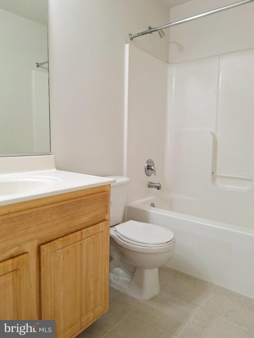 302 MERRILL CT, STAFFORD, Virginia 22554, 3 Bedrooms Bedrooms, ,2 BathroomsBathrooms,Residential,For sale,302 MERRILL CT,VAST2039292 MLS # VAST2039292