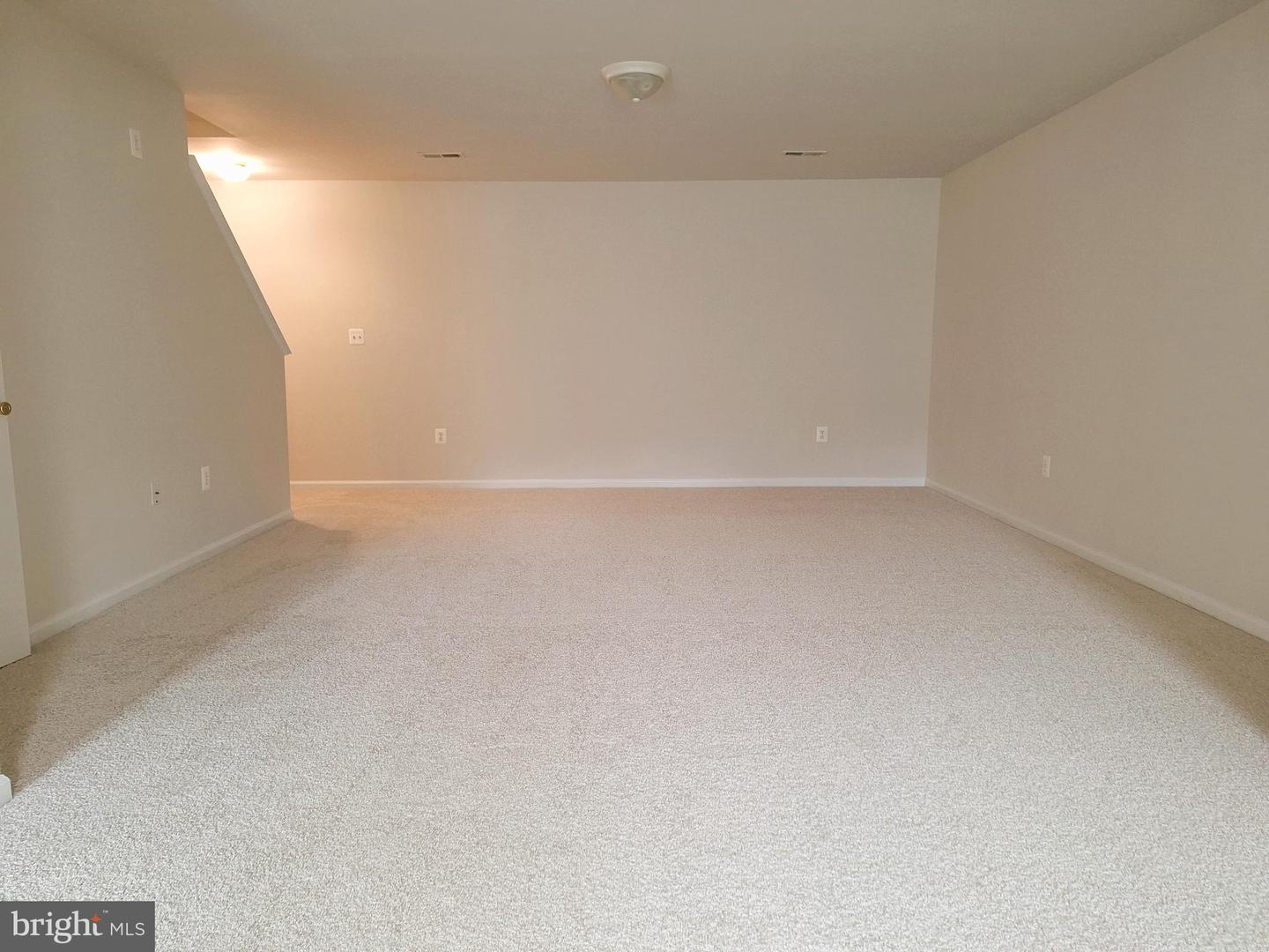 302 MERRILL CT, STAFFORD, Virginia 22554, 3 Bedrooms Bedrooms, ,2 BathroomsBathrooms,Residential,For sale,302 MERRILL CT,VAST2039292 MLS # VAST2039292