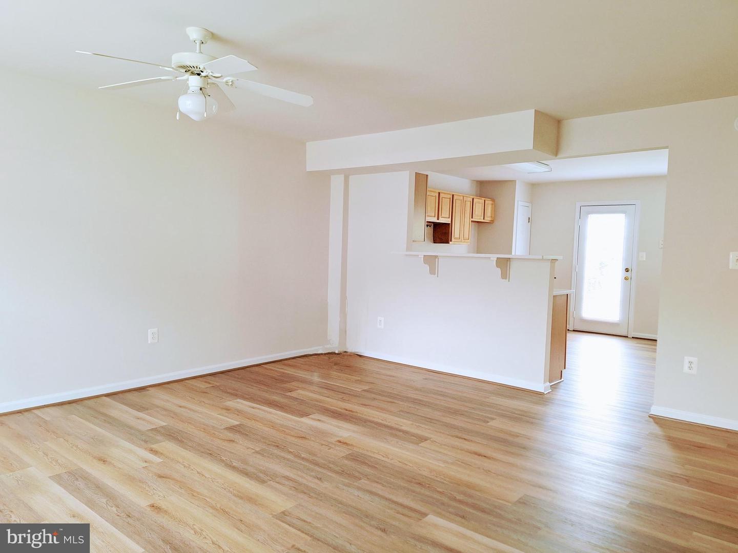 302 MERRILL CT, STAFFORD, Virginia 22554, 3 Bedrooms Bedrooms, ,2 BathroomsBathrooms,Residential,For sale,302 MERRILL CT,VAST2039292 MLS # VAST2039292