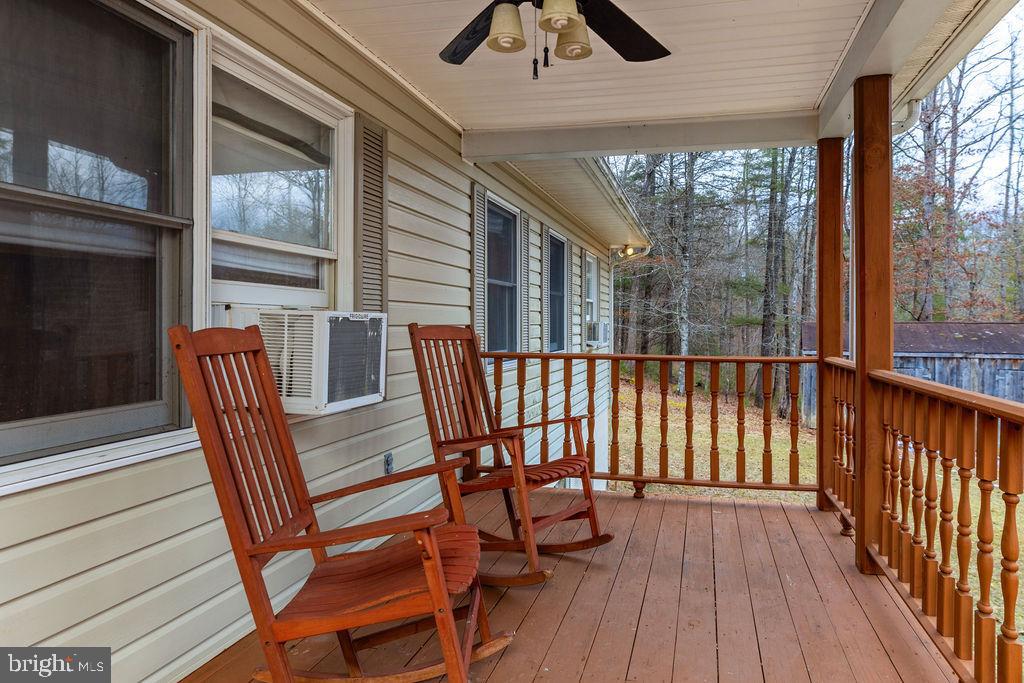 181 4 WHEEL DR, WARM SPRINGS, Virginia 24484, 3 Bedrooms Bedrooms, ,3 BathroomsBathrooms,Residential,For sale,181 4 WHEEL DR,VABT2000036 MLS # VABT2000036
