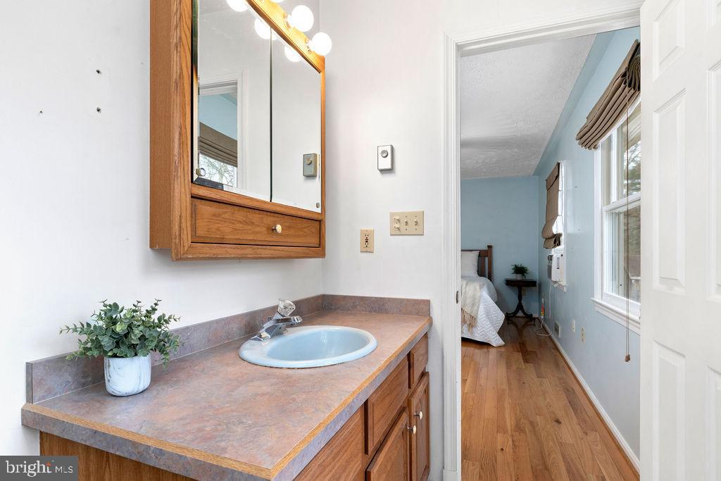 181 4 WHEEL DR, WARM SPRINGS, Virginia 24484, 3 Bedrooms Bedrooms, ,3 BathroomsBathrooms,Residential,For sale,181 4 WHEEL DR,VABT2000036 MLS # VABT2000036