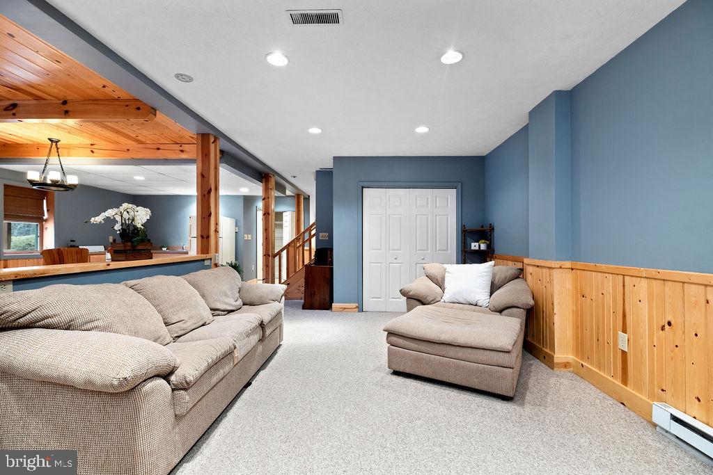 181 4 WHEEL DR, WARM SPRINGS, Virginia 24484, 3 Bedrooms Bedrooms, ,3 BathroomsBathrooms,Residential,For sale,181 4 WHEEL DR,VABT2000036 MLS # VABT2000036