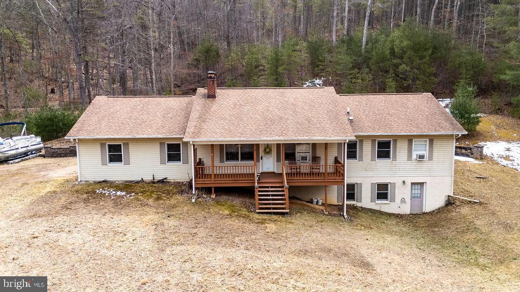181 4 WHEEL DR, WARM SPRINGS, Virginia 24484, 3 Bedrooms Bedrooms, ,3 BathroomsBathrooms,Residential,For sale,181 4 WHEEL DR,VABT2000036 MLS # VABT2000036