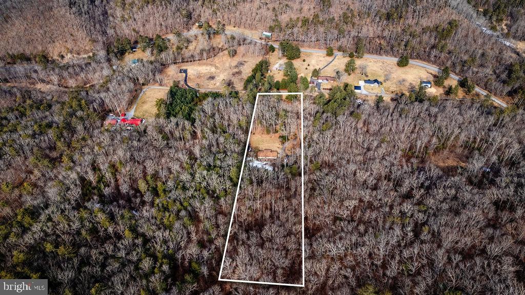 181 4 WHEEL DR, WARM SPRINGS, Virginia 24484, 3 Bedrooms Bedrooms, ,3 BathroomsBathrooms,Residential,For sale,181 4 WHEEL DR,VABT2000036 MLS # VABT2000036