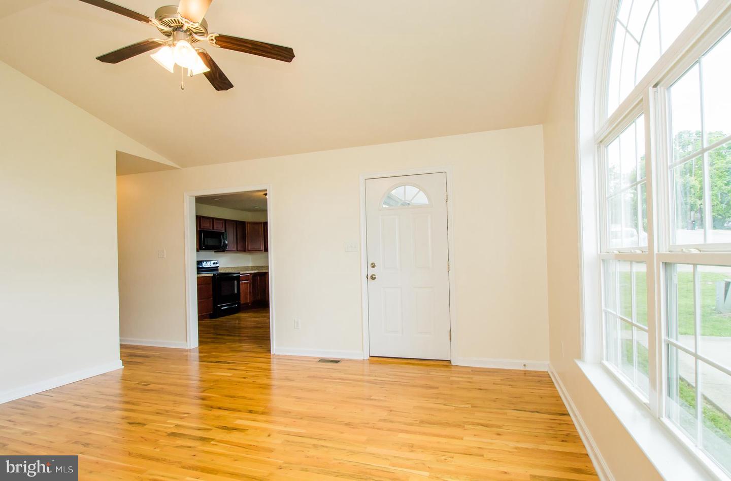321 STICKLEY ST, STRASBURG, Virginia 22657, 3 Bedrooms Bedrooms, ,2 BathroomsBathrooms,Residential,For sale,321 STICKLEY ST,VASH2011594 MLS # VASH2011594