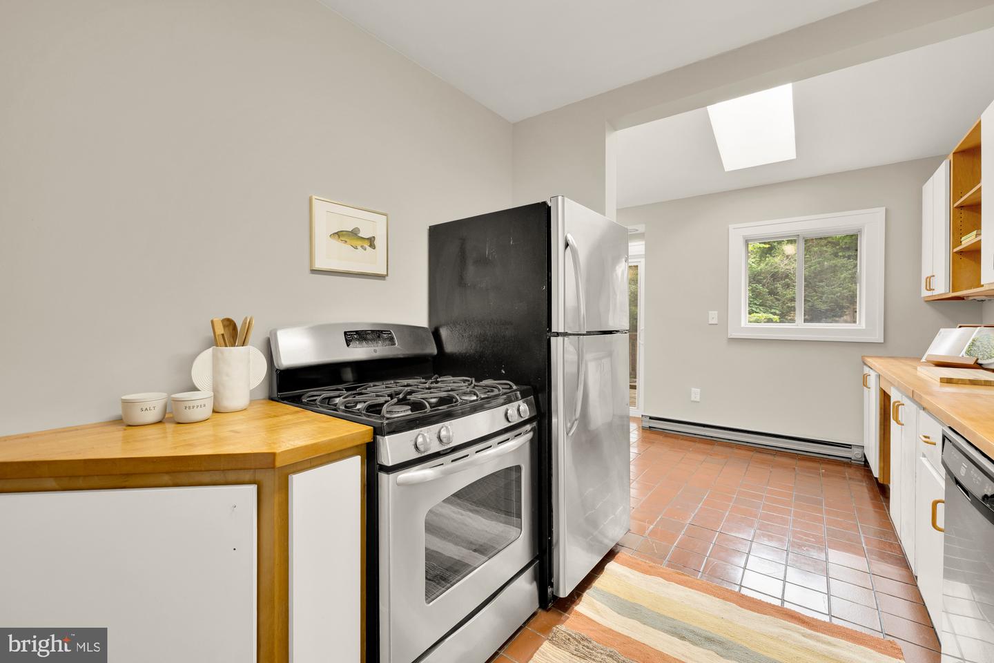 1505 OTIS ST NE, WASHINGTON, District Of Columbia 20017, 3 Bedrooms Bedrooms, ,2 BathroomsBathrooms,Residential,For sale,1505 OTIS ST NE,DCDC2203036 MLS # DCDC2203036
