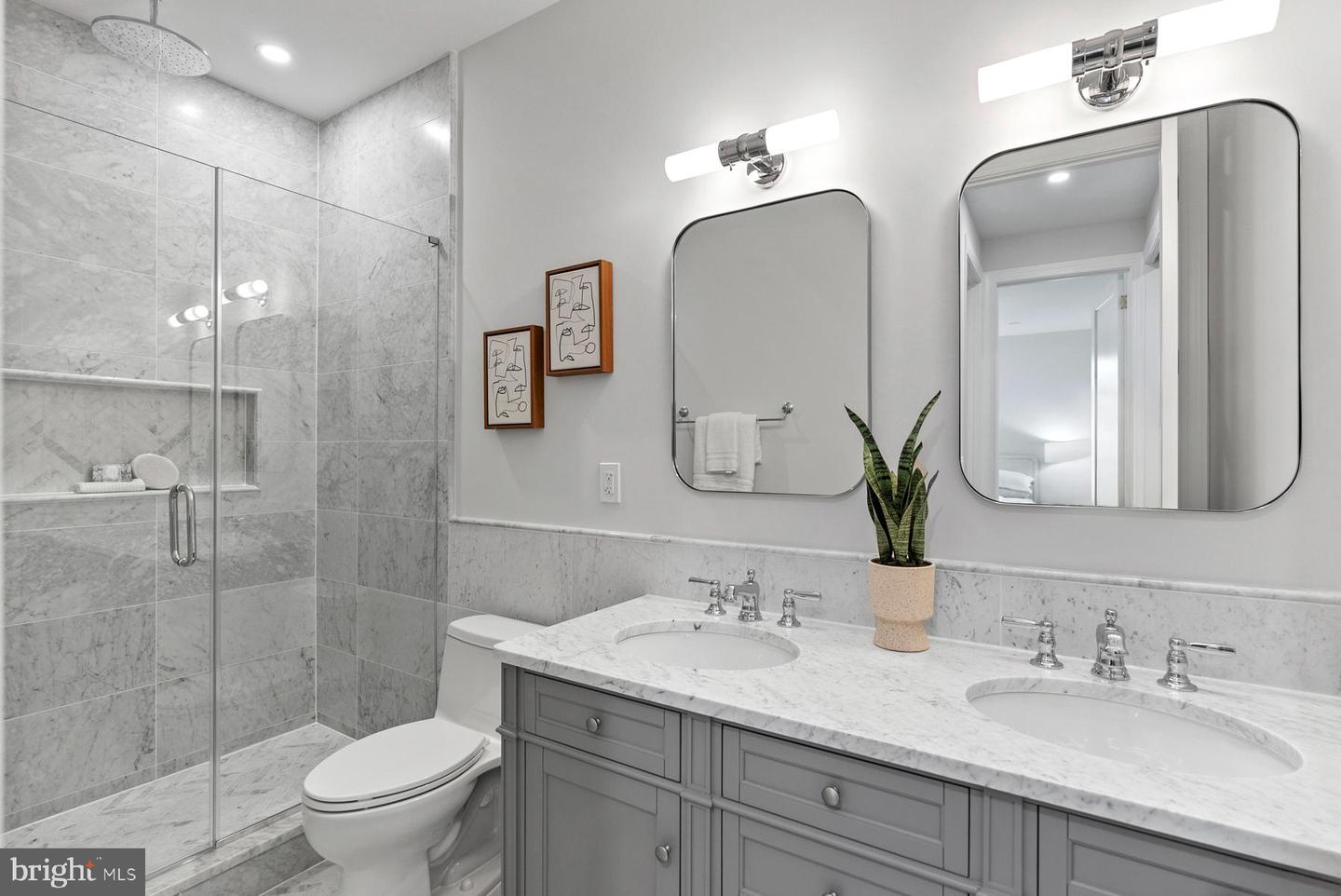 5173 LINNEAN TER NW, WASHINGTON, District Of Columbia 20008, 4 Bedrooms Bedrooms, ,4 BathroomsBathrooms,Residential,For sale,5173 LINNEAN TER NW,DCDC2203052 MLS # DCDC2203052