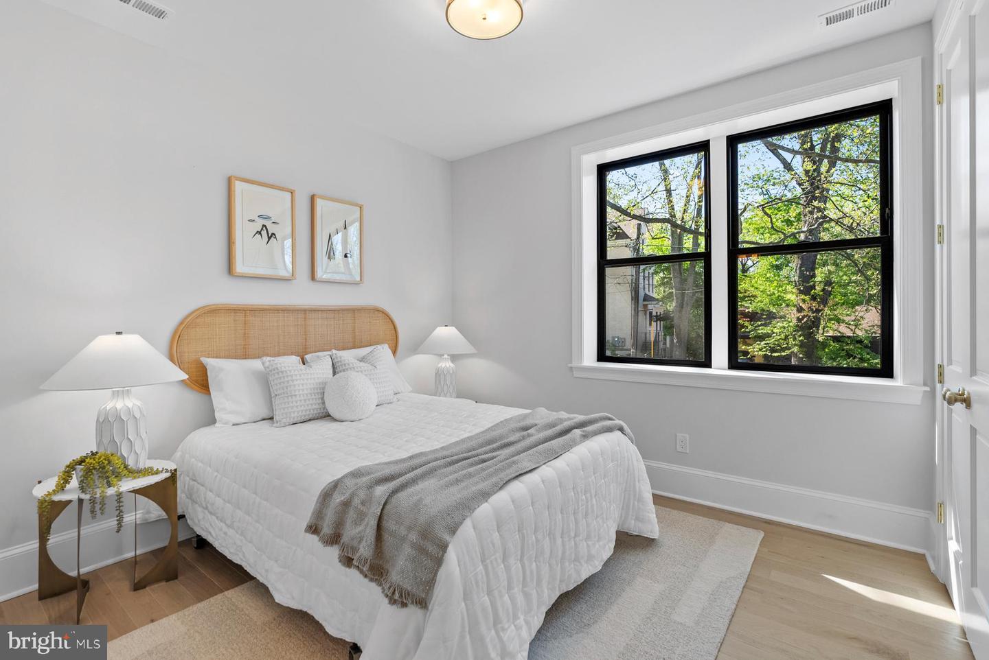 5173 LINNEAN TER NW, WASHINGTON, District Of Columbia 20008, 4 Bedrooms Bedrooms, ,4 BathroomsBathrooms,Residential,For sale,5173 LINNEAN TER NW,DCDC2203052 MLS # DCDC2203052