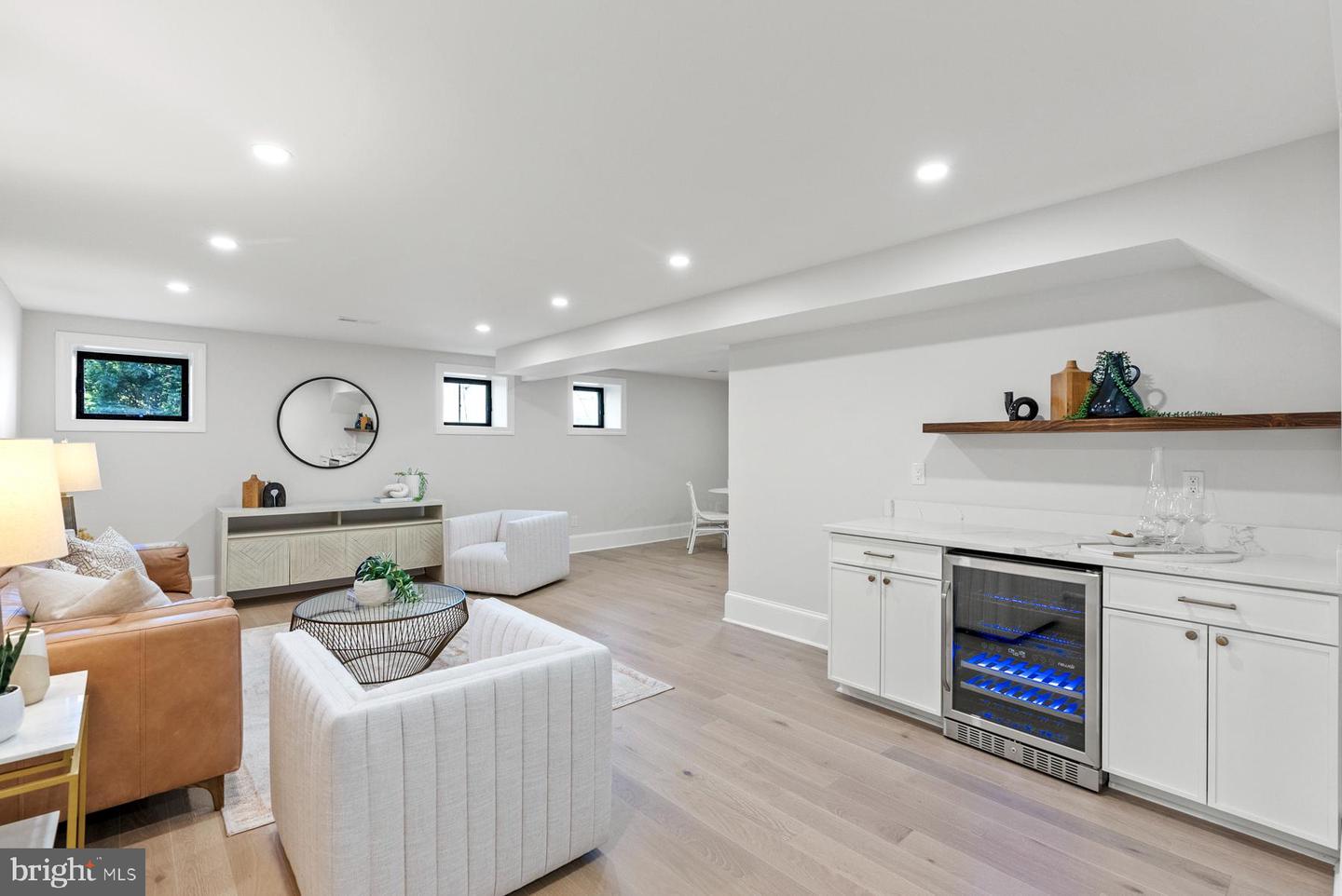 5173 LINNEAN TER NW, WASHINGTON, District Of Columbia 20008, 4 Bedrooms Bedrooms, ,4 BathroomsBathrooms,Residential,For sale,5173 LINNEAN TER NW,DCDC2203052 MLS # DCDC2203052