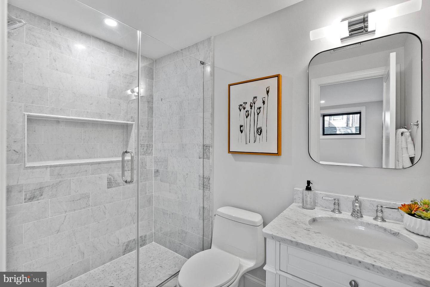 5173 LINNEAN TER NW, WASHINGTON, District Of Columbia 20008, 4 Bedrooms Bedrooms, ,4 BathroomsBathrooms,Residential,For sale,5173 LINNEAN TER NW,DCDC2203052 MLS # DCDC2203052