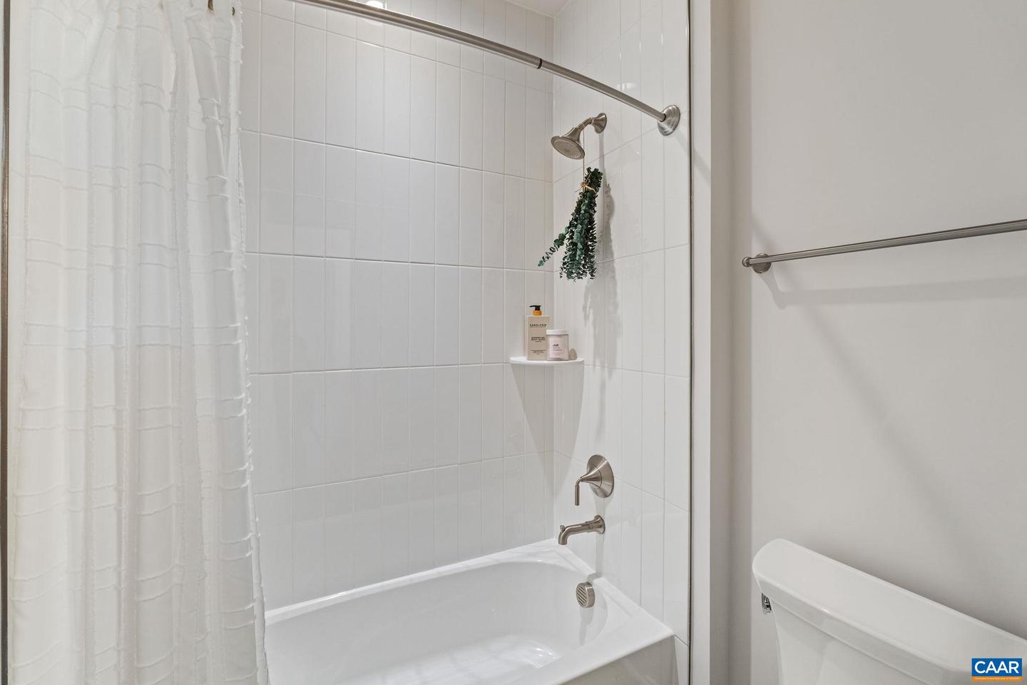 49F FOWLER ST, CHARLOTTESVILLE, Virginia 22901, 3 Bedrooms Bedrooms, ,2 BathroomsBathrooms,Residential,For sale,49F FOWLER ST,665073 MLS # 665073