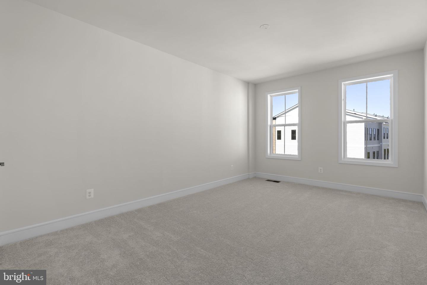 43294 FARRINGDON SQ, BROADLANDS, Virginia 20148, 3 Bedrooms Bedrooms, ,2 BathroomsBathrooms,Residential,For sale,43294 FARRINGDON SQ,VALO2098216 MLS # VALO2098216