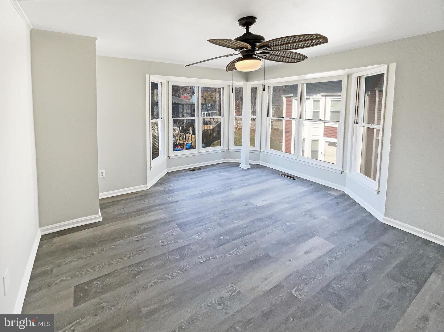 11184 SILENTWOOD LN, RESTON, Virginia 20191, 2 Bedrooms Bedrooms, ,2 BathroomsBathrooms,Residential,For sale,11184 SILENTWOOD LN,VAFX2224482 MLS # VAFX2224482