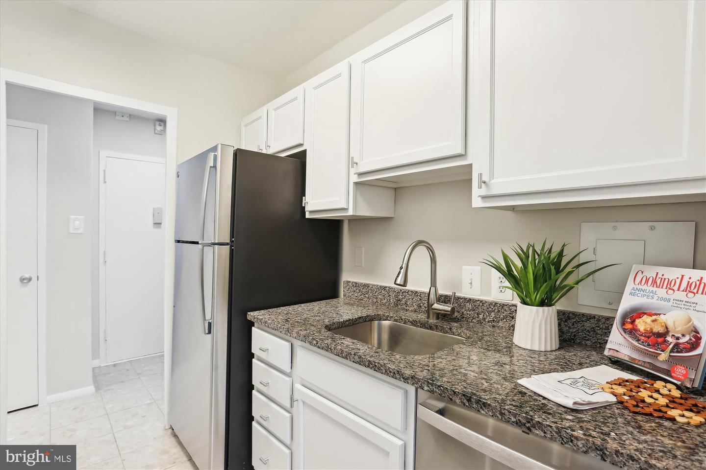 4000 TUNLAW RD NW #428, WASHINGTON, District Of Columbia 20007, 1 Bedroom Bedrooms, ,1 BathroomBathrooms,Residential,For sale,4000 TUNLAW RD NW #428,DCDC2187402 MLS # DCDC2187402