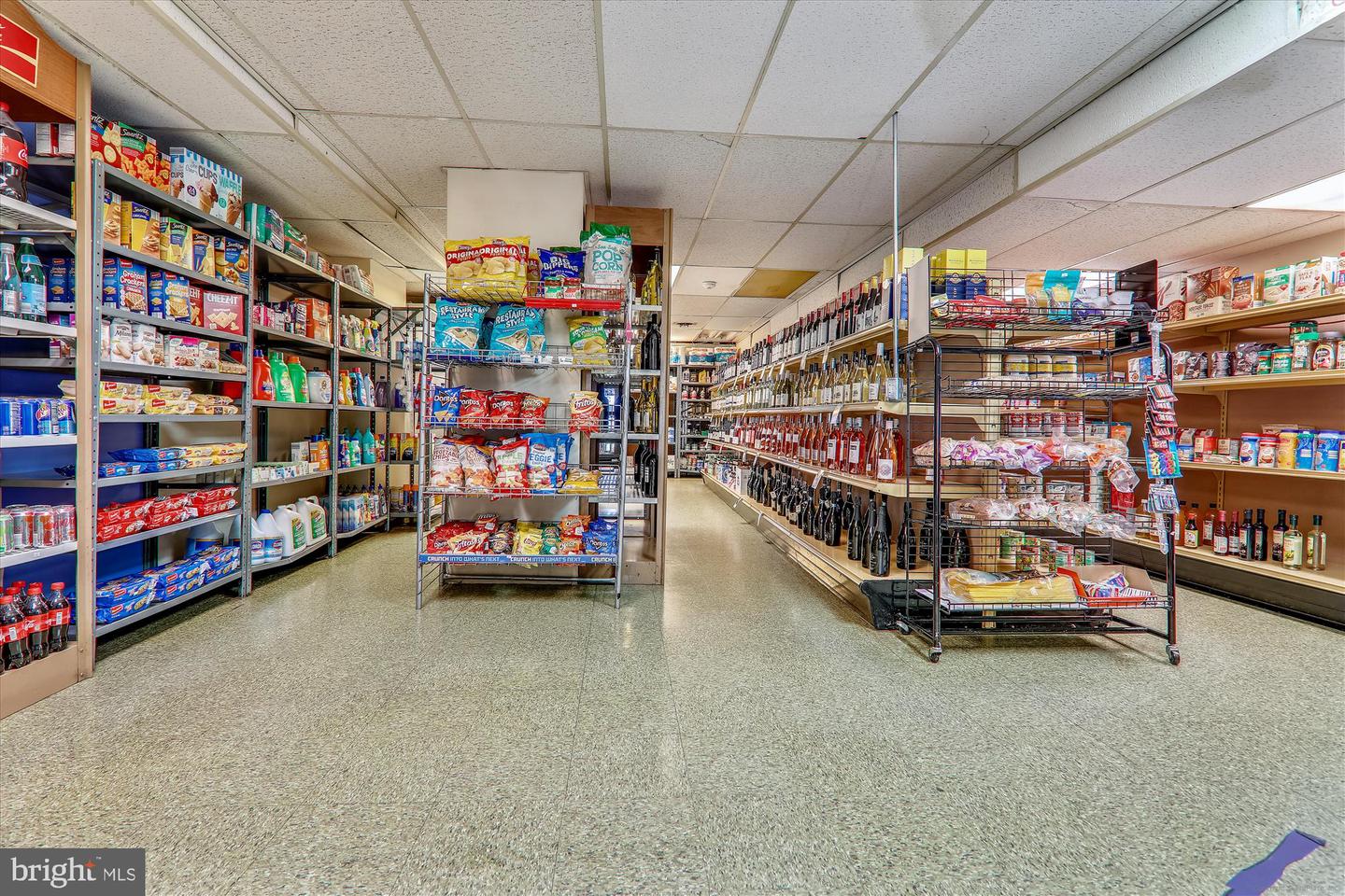 4000 TUNLAW RD NW #428, WASHINGTON, District Of Columbia 20007, 1 Bedroom Bedrooms, ,1 BathroomBathrooms,Residential,For sale,4000 TUNLAW RD NW #428,DCDC2187402 MLS # DCDC2187402