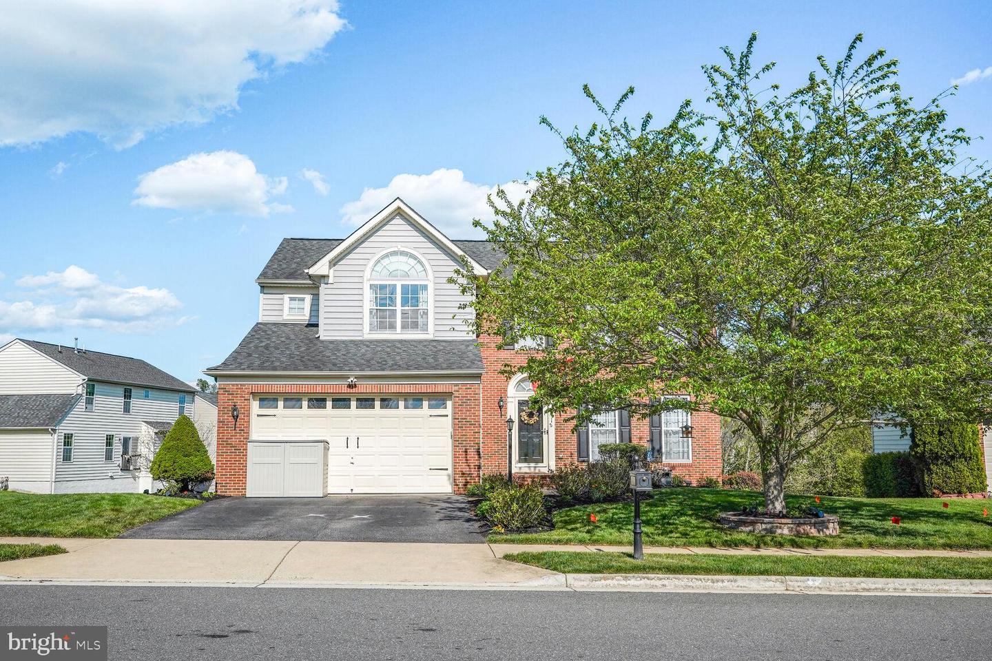 16512 BOATSWAIN CIR, WOODBRIDGE, Virginia 22191, 4 Bedrooms Bedrooms, ,2 BathroomsBathrooms,Residential,For sale,16512 BOATSWAIN CIR,VAPW2091298 MLS # VAPW2091298