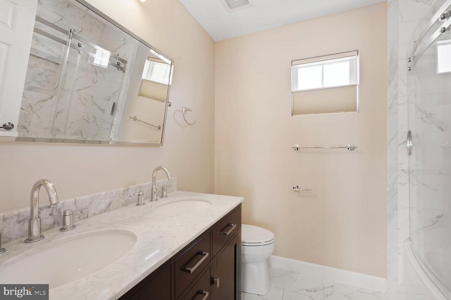 16512 BOATSWAIN CIR, WOODBRIDGE, Virginia 22191, 4 Bedrooms Bedrooms, ,2 BathroomsBathrooms,Residential,For sale,16512 BOATSWAIN CIR,VAPW2091298 MLS # VAPW2091298