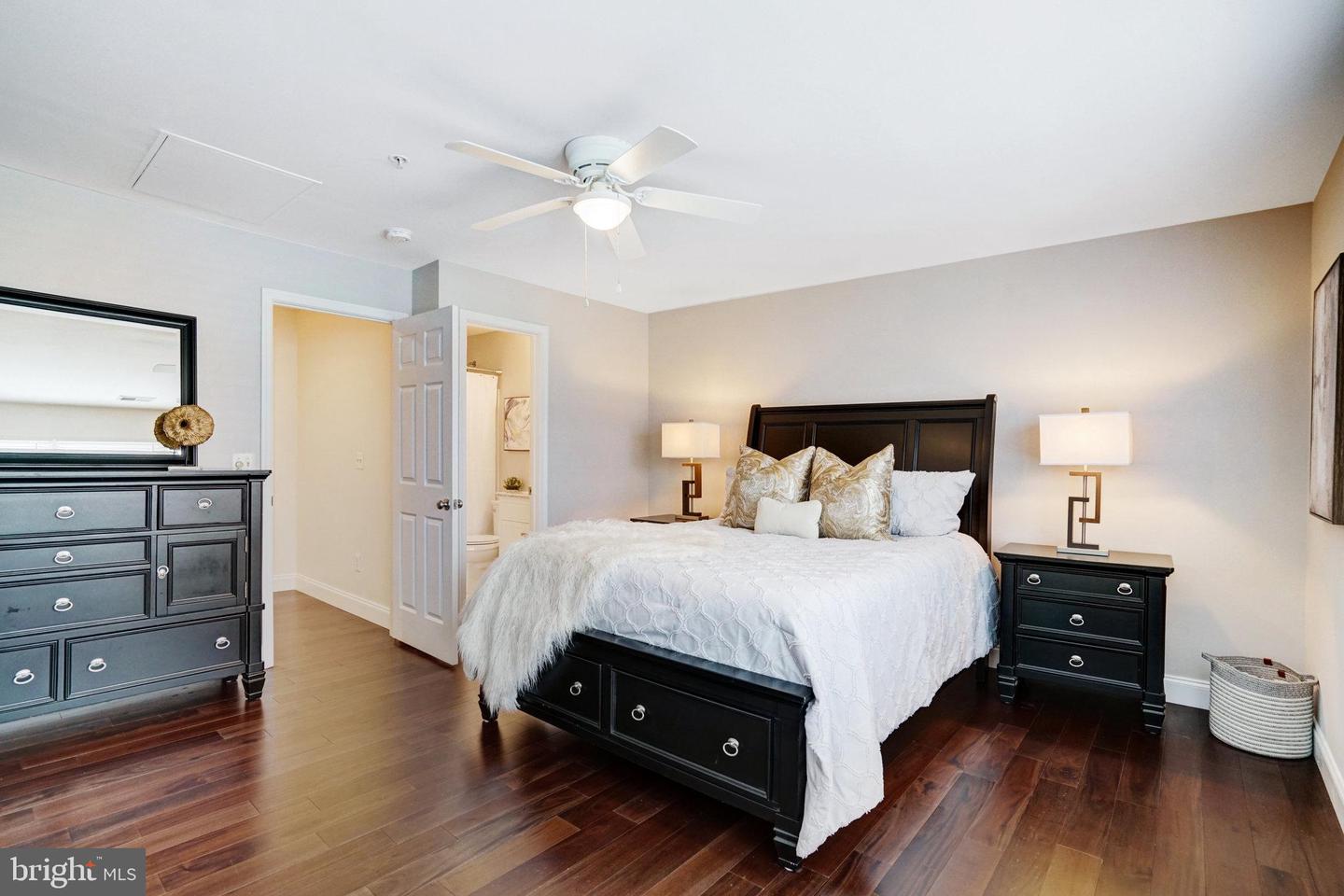 3804 DOMINION MILL DR, ALEXANDRIA, Virginia 22304, 3 Bedrooms Bedrooms, ,3 BathroomsBathrooms,Residential,For sale,3804 DOMINION MILL DR,VAAX2043894 MLS # VAAX2043894