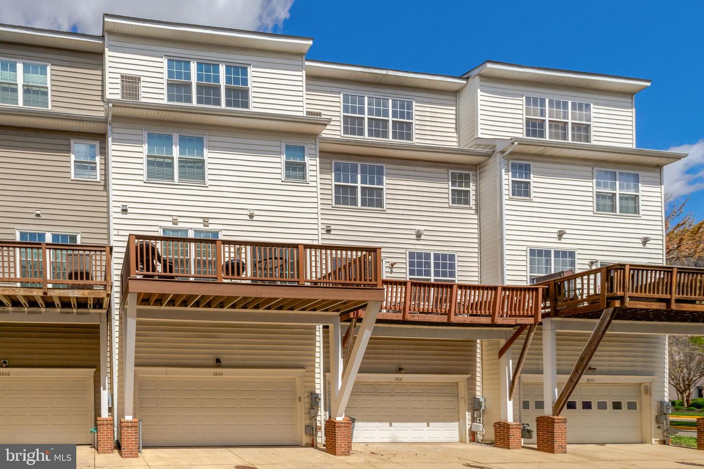 3804 DOMINION MILL DR, ALEXANDRIA, Virginia 22304, 3 Bedrooms Bedrooms, ,3 BathroomsBathrooms,Residential,For sale,3804 DOMINION MILL DR,VAAX2043894 MLS # VAAX2043894