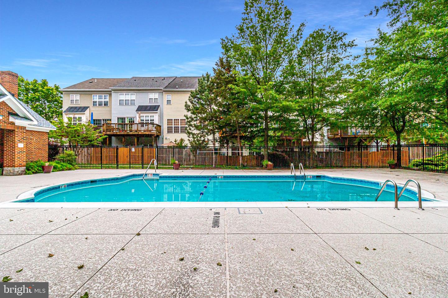 3804 DOMINION MILL DR, ALEXANDRIA, Virginia 22304, 3 Bedrooms Bedrooms, ,3 BathroomsBathrooms,Residential,For sale,3804 DOMINION MILL DR,VAAX2043894 MLS # VAAX2043894