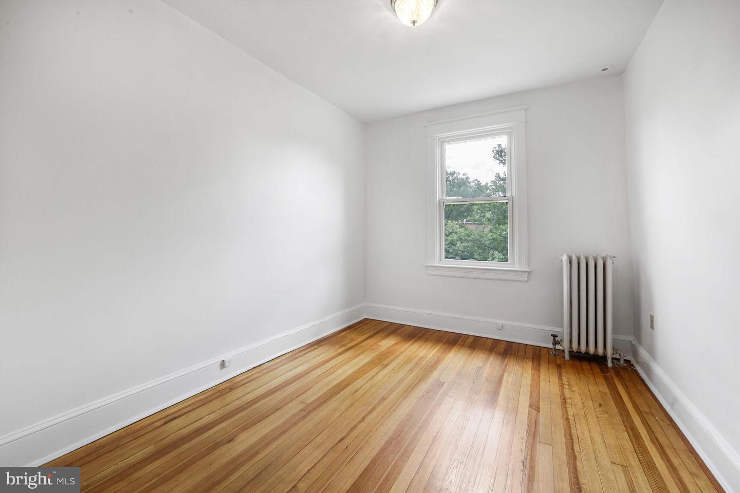 4516 13TH ST NW, WASHINGTON, District Of Columbia 20011, 3 Bedrooms Bedrooms, ,3 BathroomsBathrooms,Residential,For sale,4516 13TH ST NW,DCDC2195552 MLS # DCDC2195552