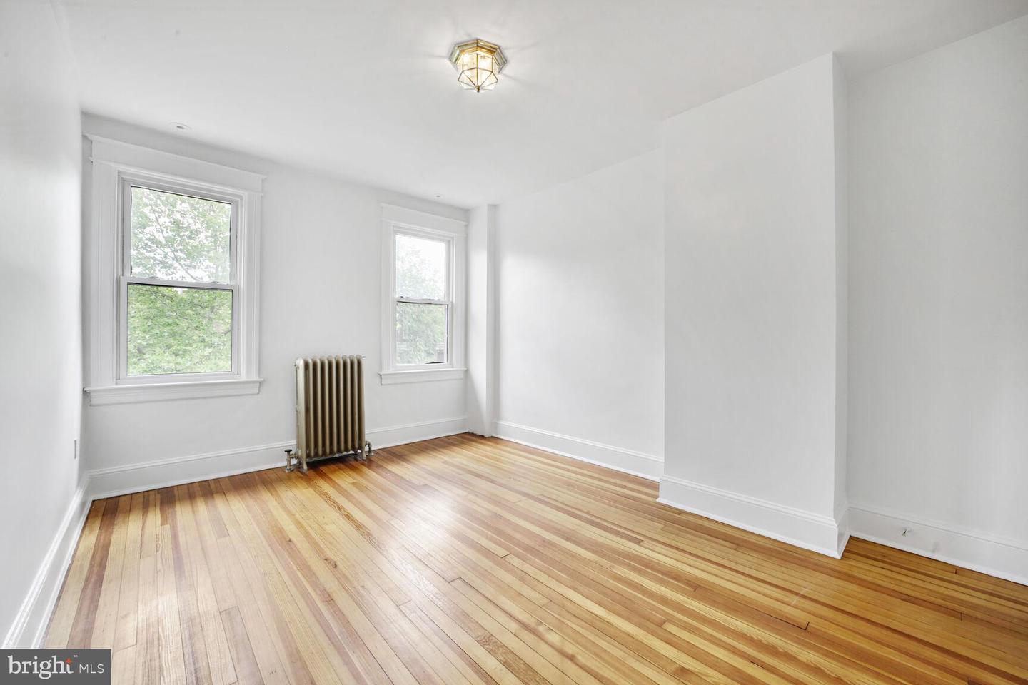 4516 13TH ST NW, WASHINGTON, District Of Columbia 20011, 3 Bedrooms Bedrooms, ,3 BathroomsBathrooms,Residential,For sale,4516 13TH ST NW,DCDC2195552 MLS # DCDC2195552