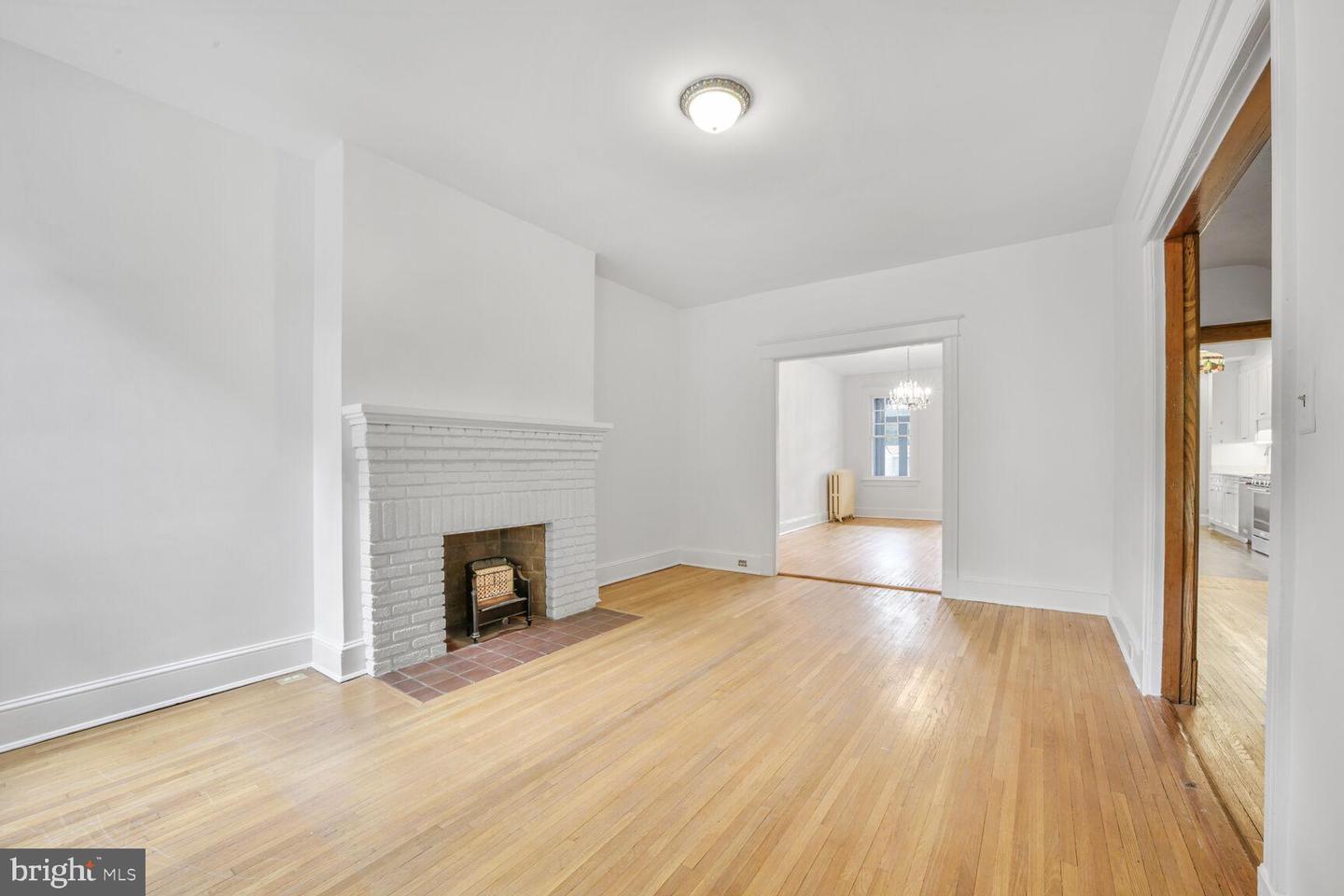 4516 13TH ST NW, WASHINGTON, District Of Columbia 20011, 3 Bedrooms Bedrooms, ,3 BathroomsBathrooms,Residential,For sale,4516 13TH ST NW,DCDC2195552 MLS # DCDC2195552