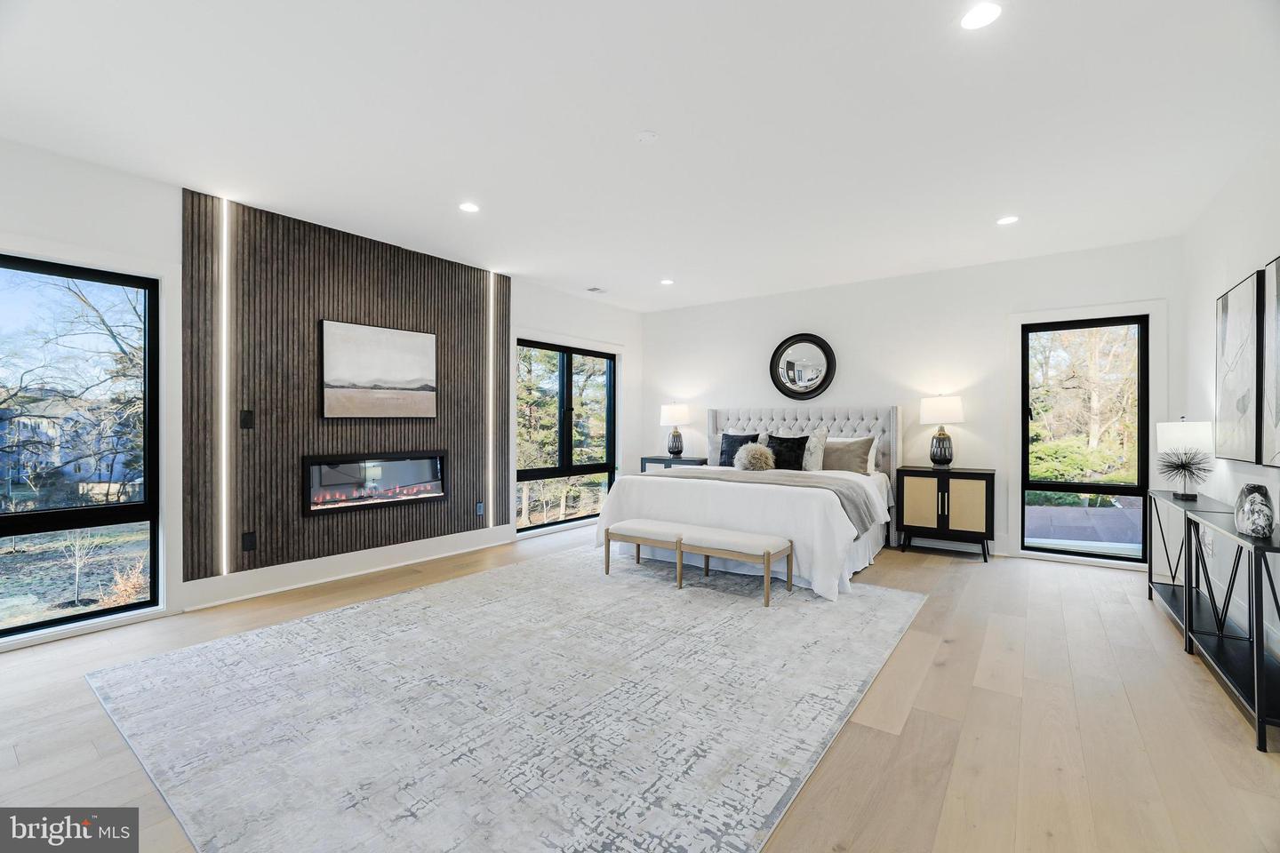 3504 LAKE ST, FALLS CHURCH, Virginia 22041, 5 Bedrooms Bedrooms, ,5 BathroomsBathrooms,Residential,For sale,3504 LAKE ST,VAFX2235558 MLS # VAFX2235558