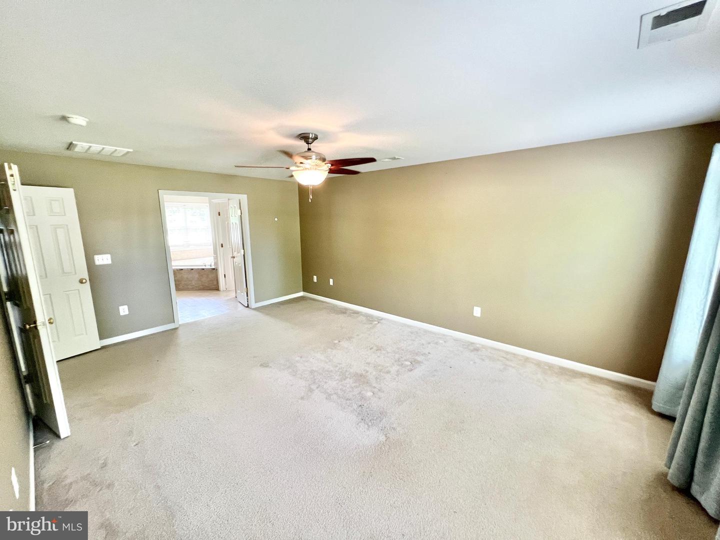 388 WOOD LANDING RD, FREDERICKSBURG, Virginia 22405, 4 Bedrooms Bedrooms, ,2 BathroomsBathrooms,Residential,For sale,388 WOOD LANDING RD,VAST2038188 MLS # VAST2038188