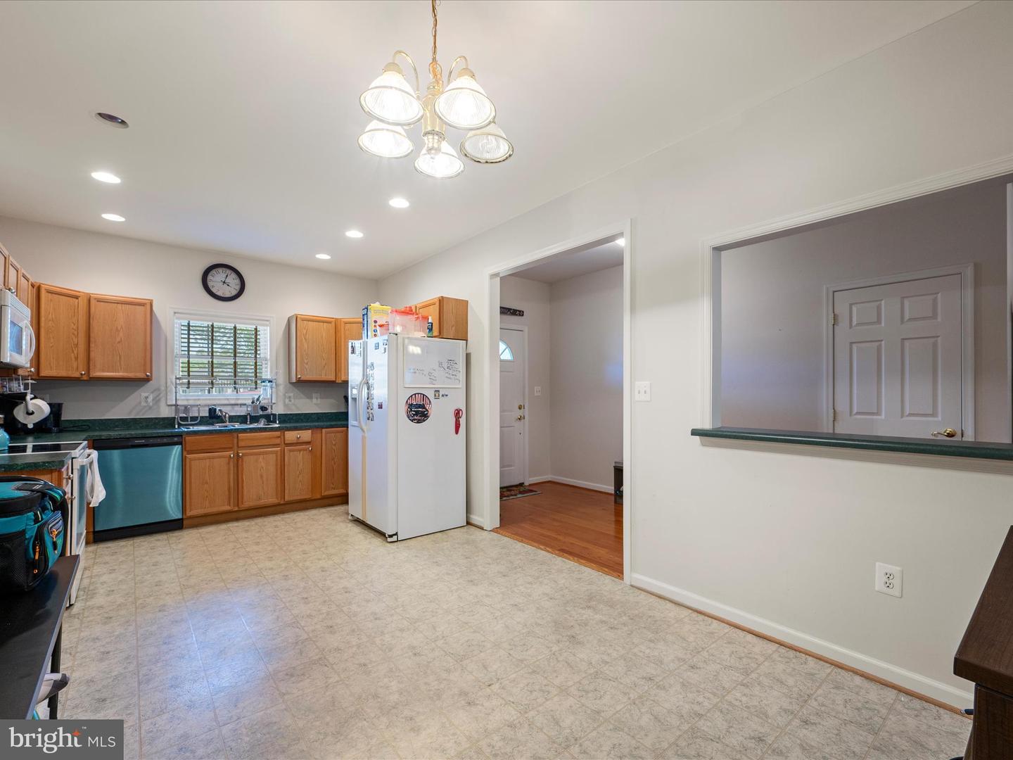 628 ALLEGHENY CIR, WOODSTOCK, Virginia 22664, 3 Bedrooms Bedrooms, ,3 BathroomsBathrooms,Residential,For sale,628 ALLEGHENY CIR,VASH2011306 MLS # VASH2011306