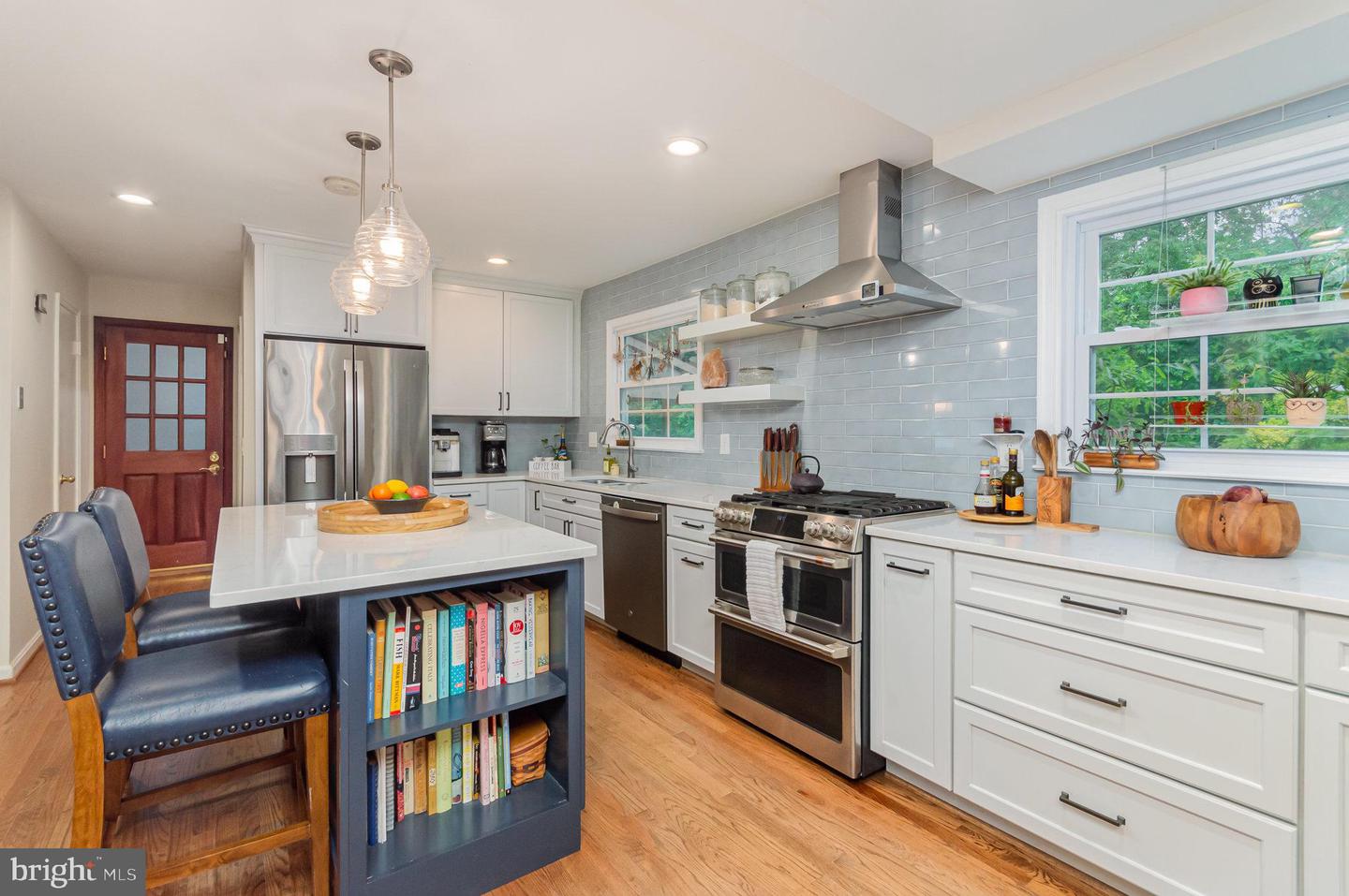 4401 ARAGON PL, ALEXANDRIA, Virginia 22309, 5 Bedrooms Bedrooms, 11 Rooms Rooms,2 BathroomsBathrooms,Residential,For sale,4401 ARAGON PL,VAFX2238602 MLS # VAFX2238602