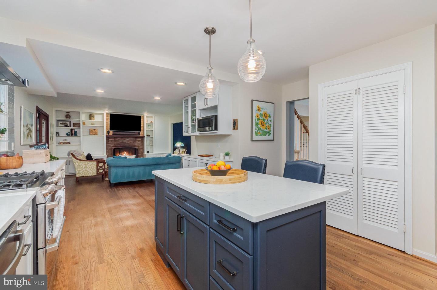 4401 ARAGON PL, ALEXANDRIA, Virginia 22309, 5 Bedrooms Bedrooms, 11 Rooms Rooms,2 BathroomsBathrooms,Residential,For sale,4401 ARAGON PL,VAFX2238602 MLS # VAFX2238602