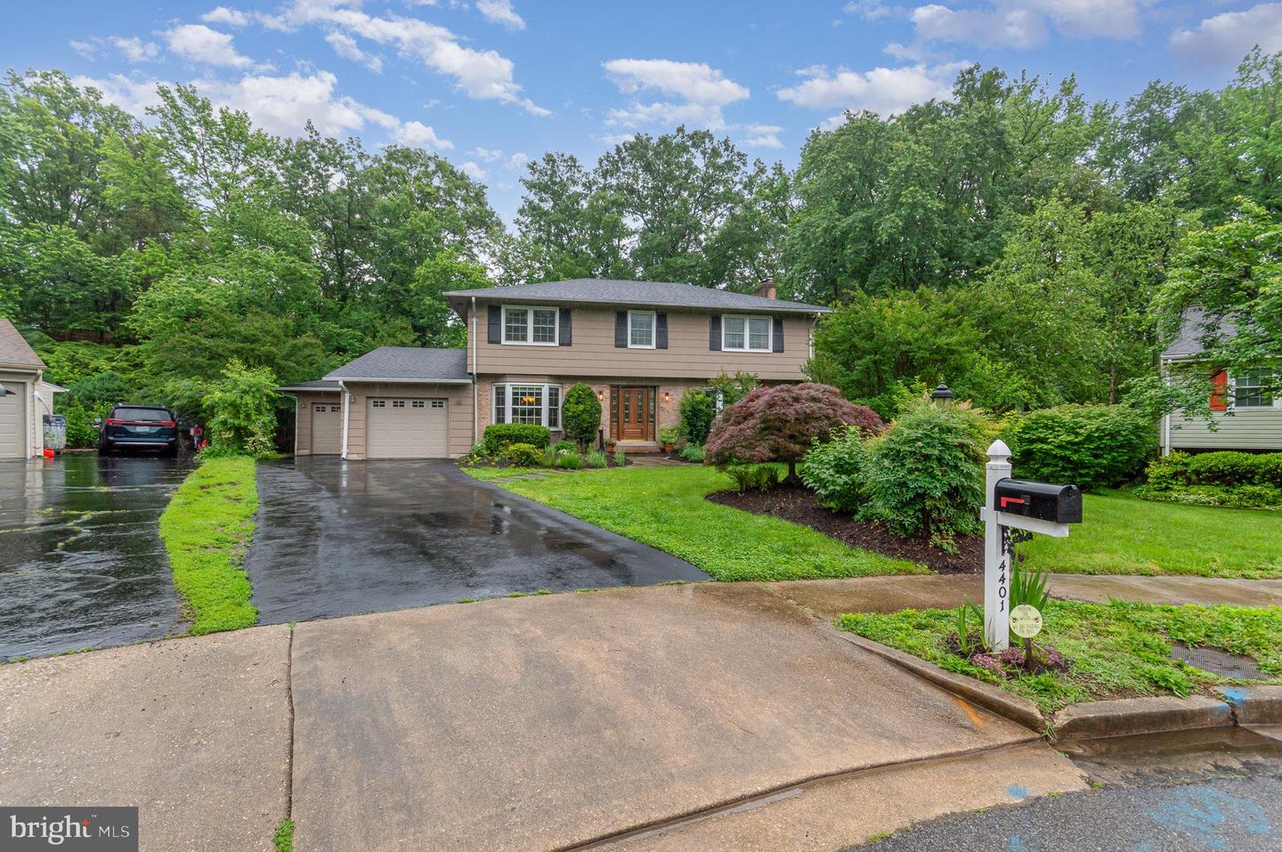 4401 ARAGON PL, ALEXANDRIA, Virginia 22309, 5 Bedrooms Bedrooms, 11 Rooms Rooms,2 BathroomsBathrooms,Residential,For sale,4401 ARAGON PL,VAFX2238602 MLS # VAFX2238602