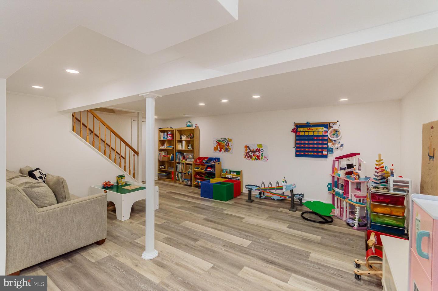 4401 ARAGON PL, ALEXANDRIA, Virginia 22309, 5 Bedrooms Bedrooms, 11 Rooms Rooms,2 BathroomsBathrooms,Residential,For sale,4401 ARAGON PL,VAFX2238602 MLS # VAFX2238602