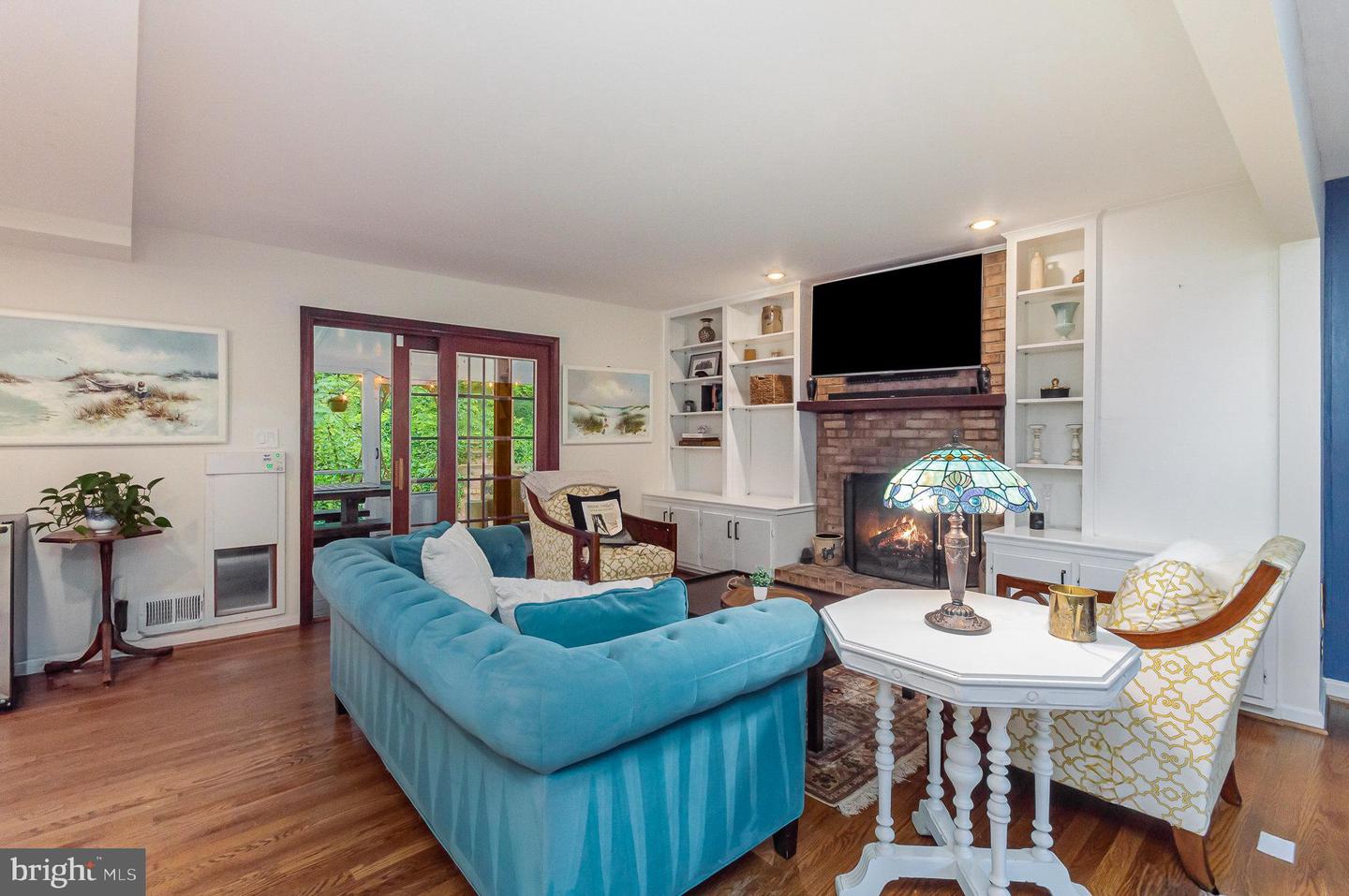 4401 ARAGON PL, ALEXANDRIA, Virginia 22309, 5 Bedrooms Bedrooms, 11 Rooms Rooms,2 BathroomsBathrooms,Residential,For sale,4401 ARAGON PL,VAFX2238602 MLS # VAFX2238602